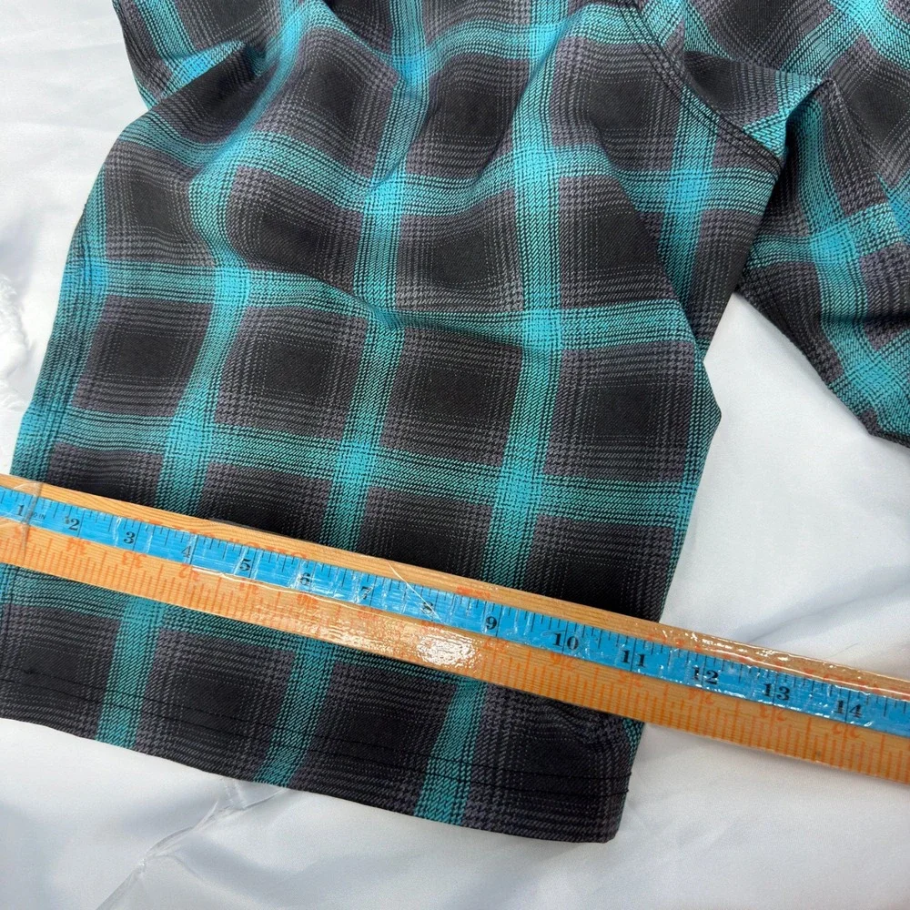 Dixxon Eliminator Board Shorts Mens 30 Teal Black Plaid Performance Skater
